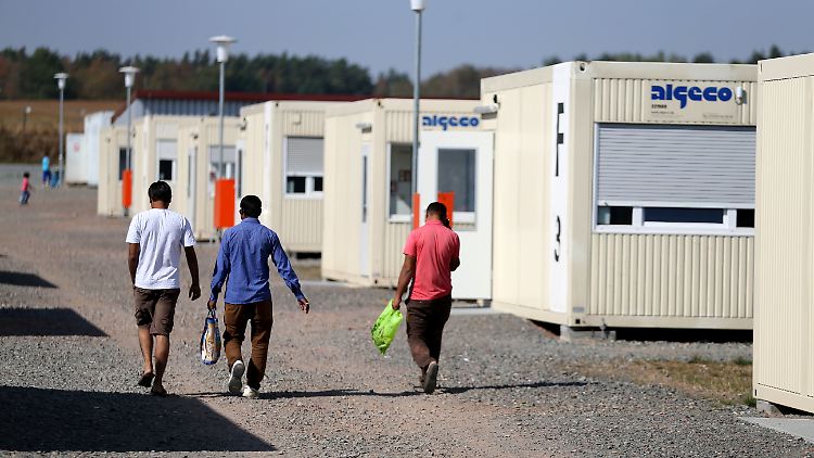 Vor allem beim Familiennachzug hat der subsidiäre Schutz für Flüchtlinge Konsequenzen.