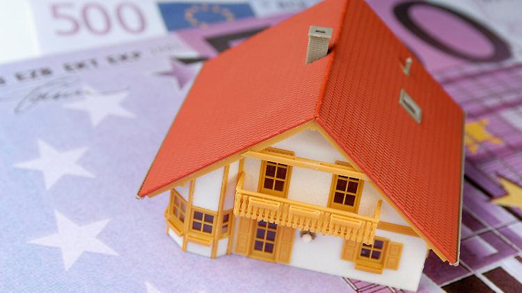 Wer sein Haus verkaufen muss, bevor das Darlehen abbezahlt ist, könnte ein finanzielles Fiasko erleben.