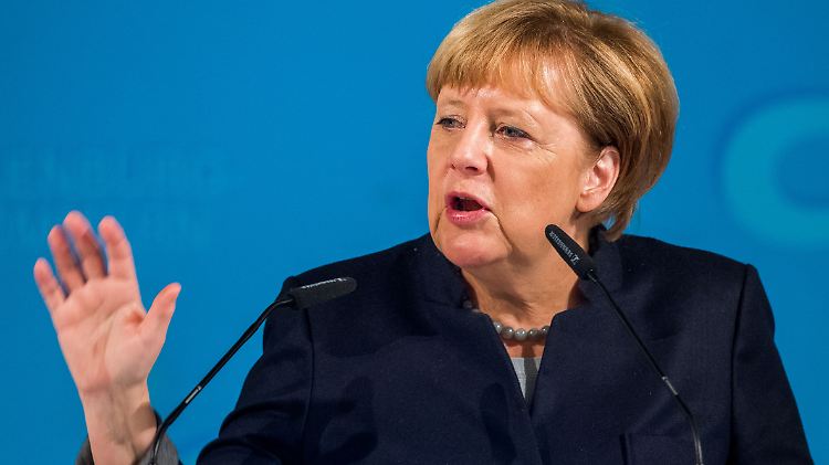 Tritt sie wieder als Kanzlerkandidatin an? Am Sonntag um 19 Uhr richten sich alle Augen auf die Pressekonferenz von Angela Merkel. 