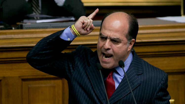 Julio Borges ist einer der zahlreichen Gegner Maduros im Parlament.