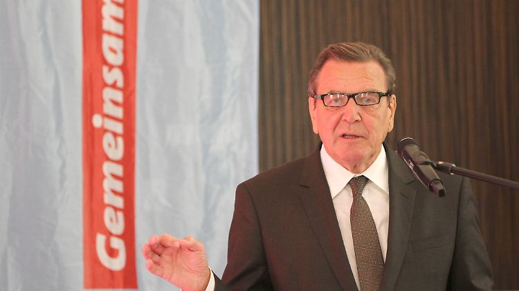Er soll die Einigung bringen: Gerhard Schröder.