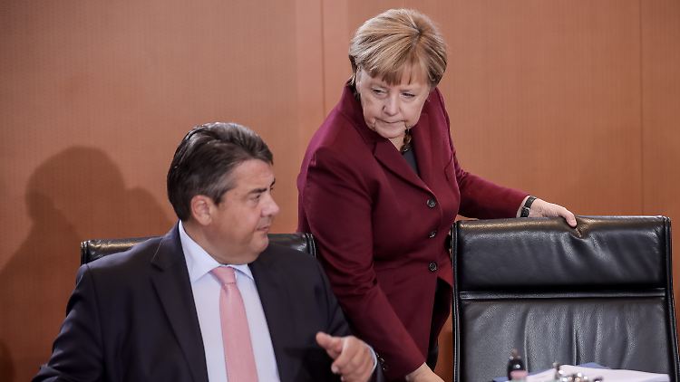 Eindeutige Rollenverteilung: Kanzlerin Merkel ist die Chefin, SPD-Chef Gabriel ihr Vize. Zu mehr dürfte es nach derzeitigem Stand der Umfragen für den Wirtschaftsminister nicht reichen.