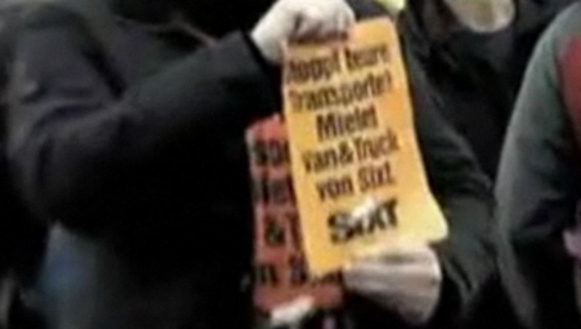 sixt.jpg
