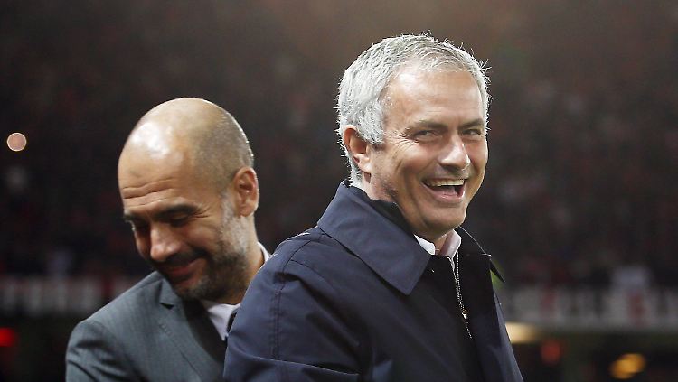 Treffen der Trainer-Titanen: Josep Guardiola (l.) und José Mourinho.