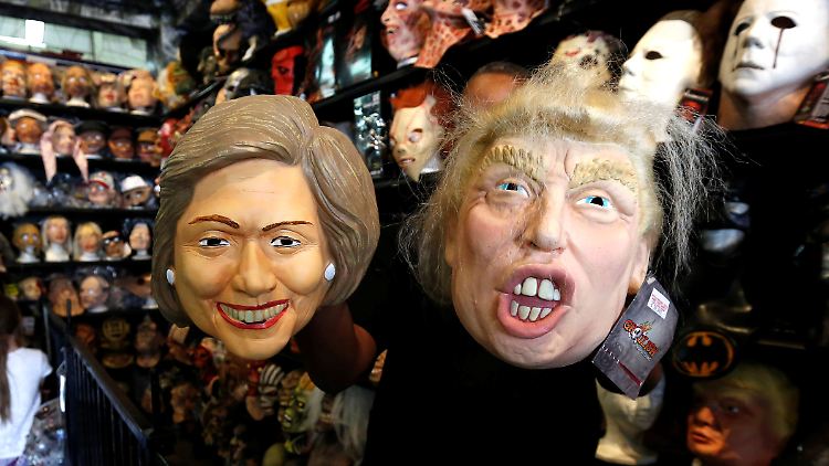 Gruselig: Halloween-Masken von Hillary Clinton und Donald Trump.
