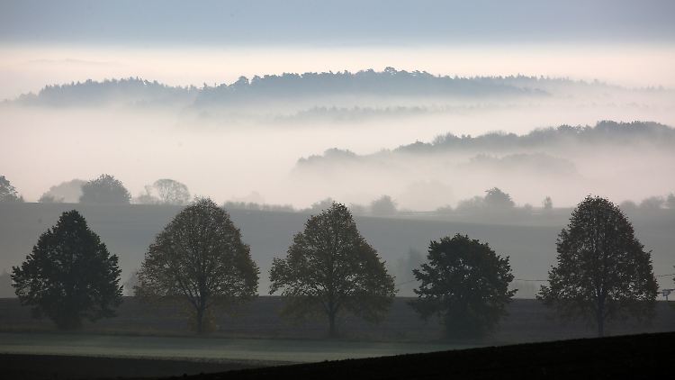 Nebel vermag die Sonne momentan kaum aufzulösen.