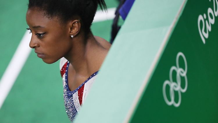 Nach dem Bericht der Wada wurden in Rio lediglich die Hälfte aller geplanten Athleten getestet. Hier die amerikanische Turnerin Simone Biles.
