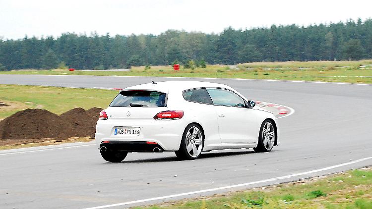 Der kann schon was: Die Runden mit VW Scirocco R auf der Rennstrecke haben echte Freude bereitet.