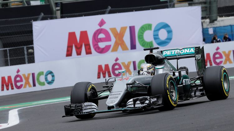 Rasend schnell in Mexiko: Lewis Hamilton im Mercedes.