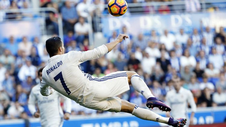 El Mundo: "Ronaldo macht alles."