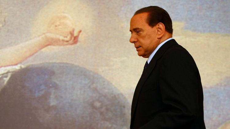 Berlusconi hat diverse Skandale am Hals.