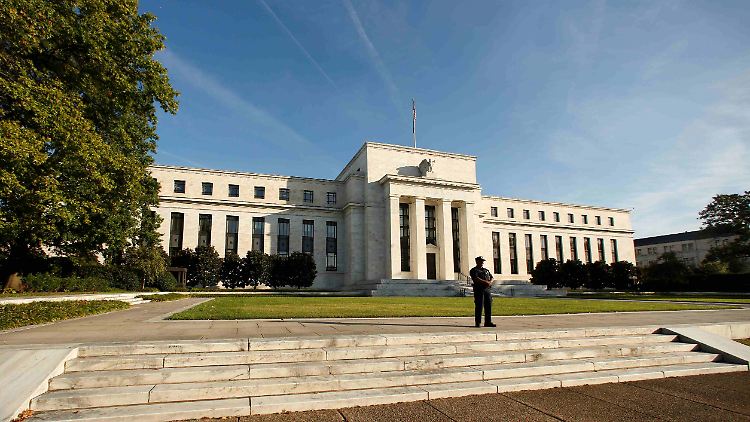 Um Washingtoner Fed-Gebäude hält man die Füße still.