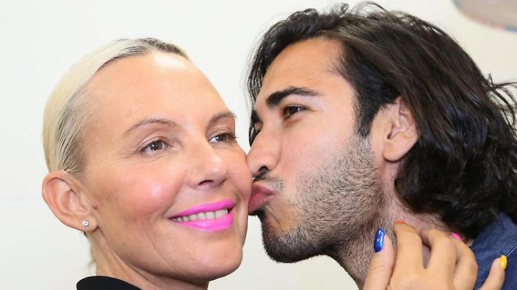 Die Zeiten der verliebten Küsschen vor der Kamera sind vorbei: Natascha Ochsenknecht und ihr Ex sind nicht im Besten auseinander gegangen.