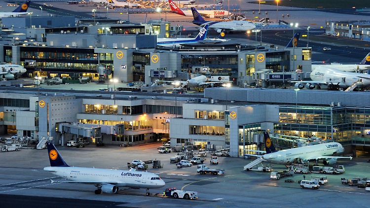 Reger Betrieb am Frankfurter Flughafen.