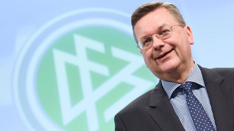 DFB-Chef will beim Bundestag die WM-Affäre abhaken.