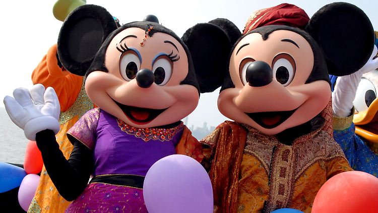 Minnie und Mickey Mouse - in Euro Disney bekommen sie weniger Besuch als gewünscht.