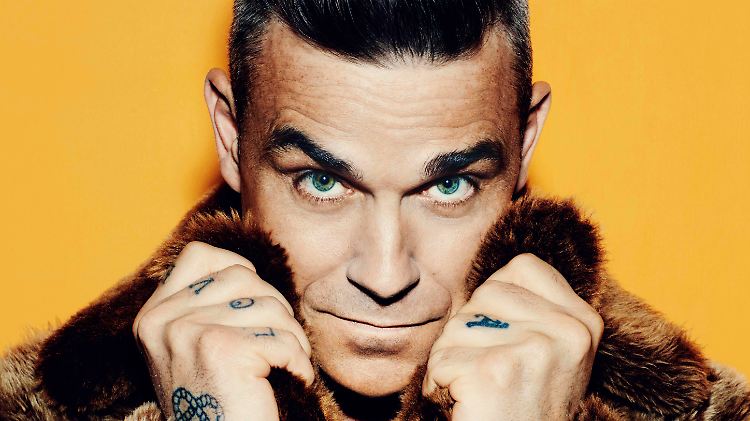 Robbie hat sich schonmal warm angezogen.