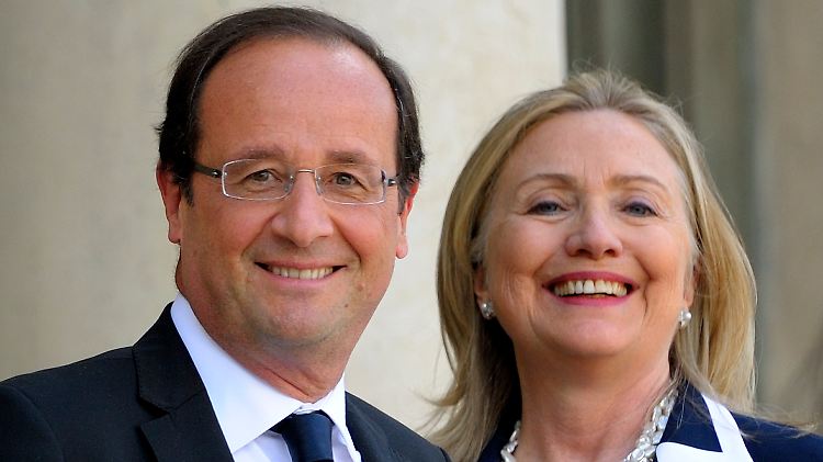 François Hollande und Hillary Clinton im Jahr 2014. Damals wusste noch keiner von ihrer weitläufigen Verwandschaft.