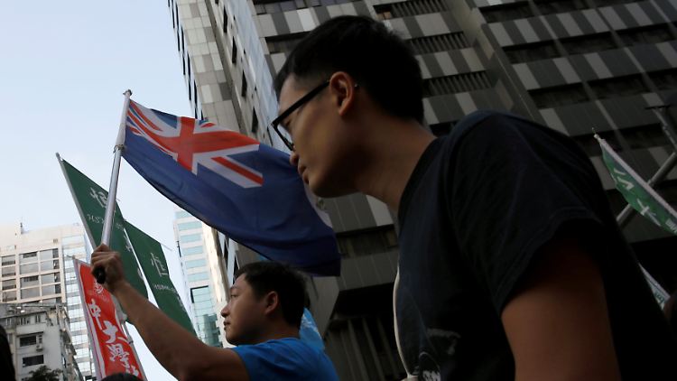 Manche trauern der Zeit nach, als Hongkong eine Kronkolonie Großbritanniens war.