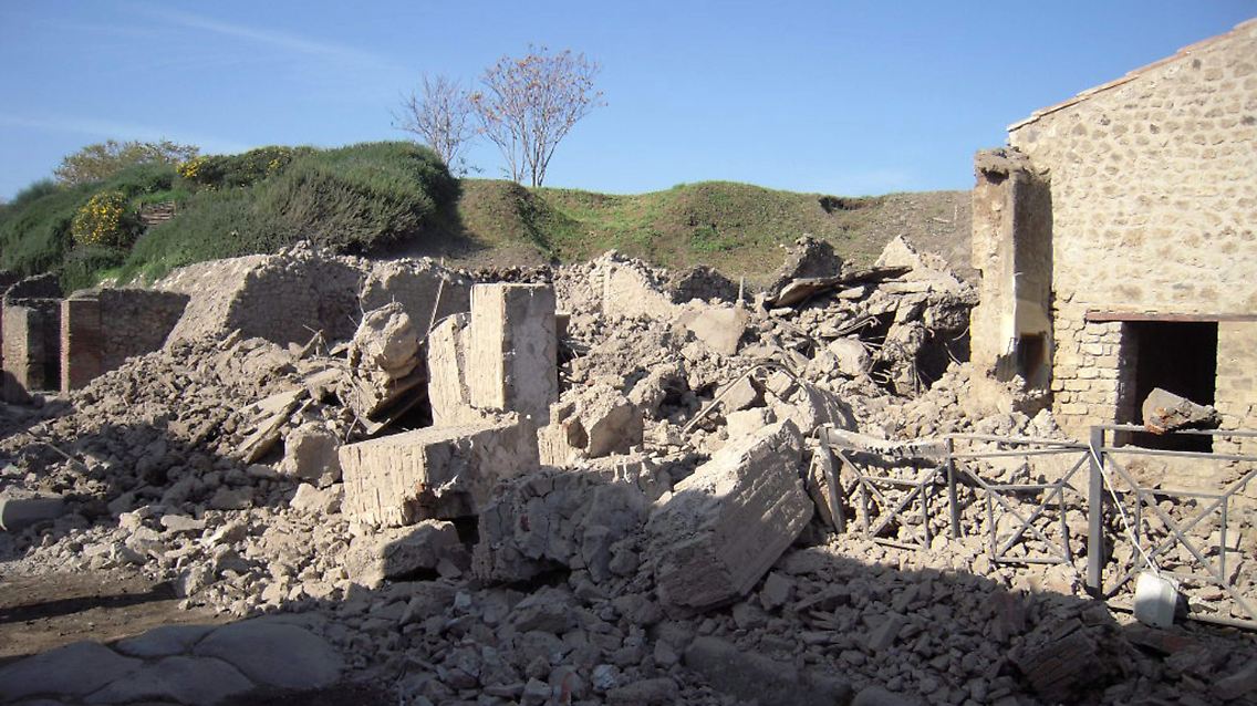 Regenwasser hat ein Gladiatoren-Gebäude im antiken Pompeji zum Einsturz gebracht.