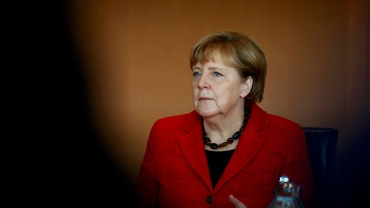 Angela Merkel bleibt die mächtigste Frau der Welt. Wenn es nach der Mehrheit der Deutschen geht, auch über 2017 hinaus. 