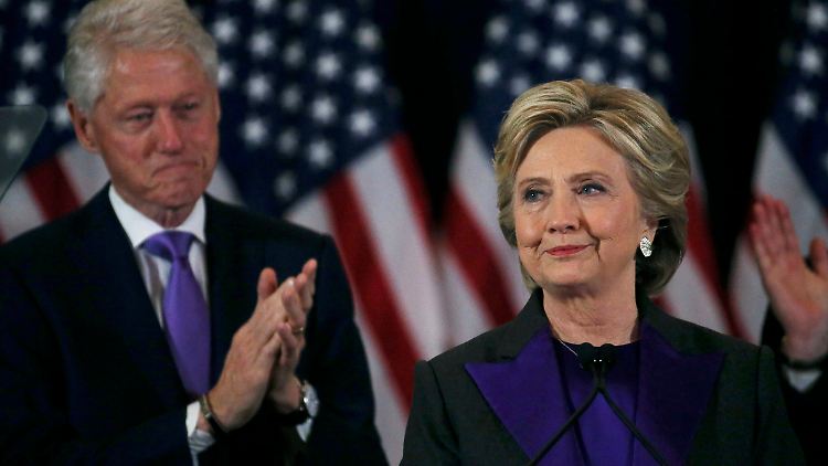 Haben eine Tochter und drei Enkel: Bill und Hillary Clinton.