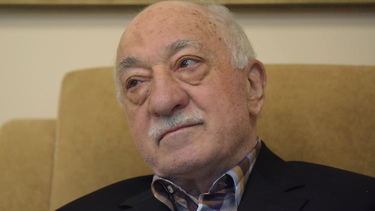 Fetullah Gülen lebt im Exil in den USA.