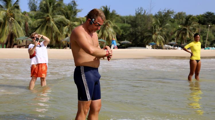 Ben Hooper hat sich drei Jahre darauf vorbereitet, den Atlantik zu durchschwimmen.