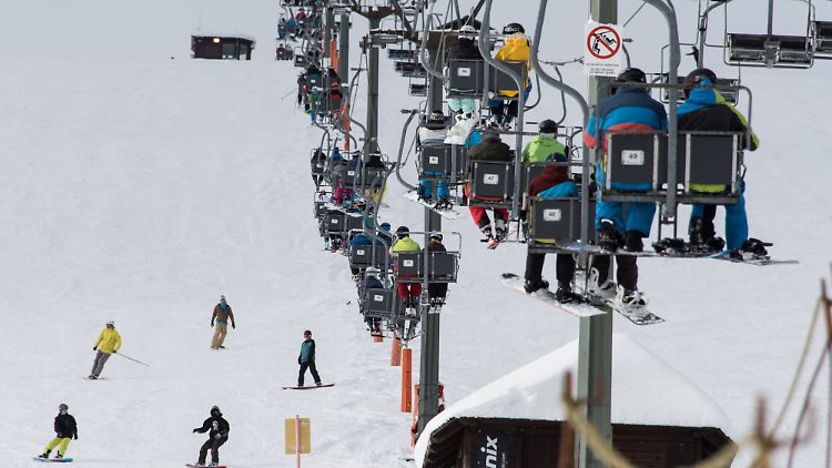 Am Feldberg ist die Wintersportsaison 2016/2017 eröffnet.