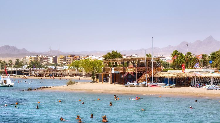 Urlauber in Hurghada.