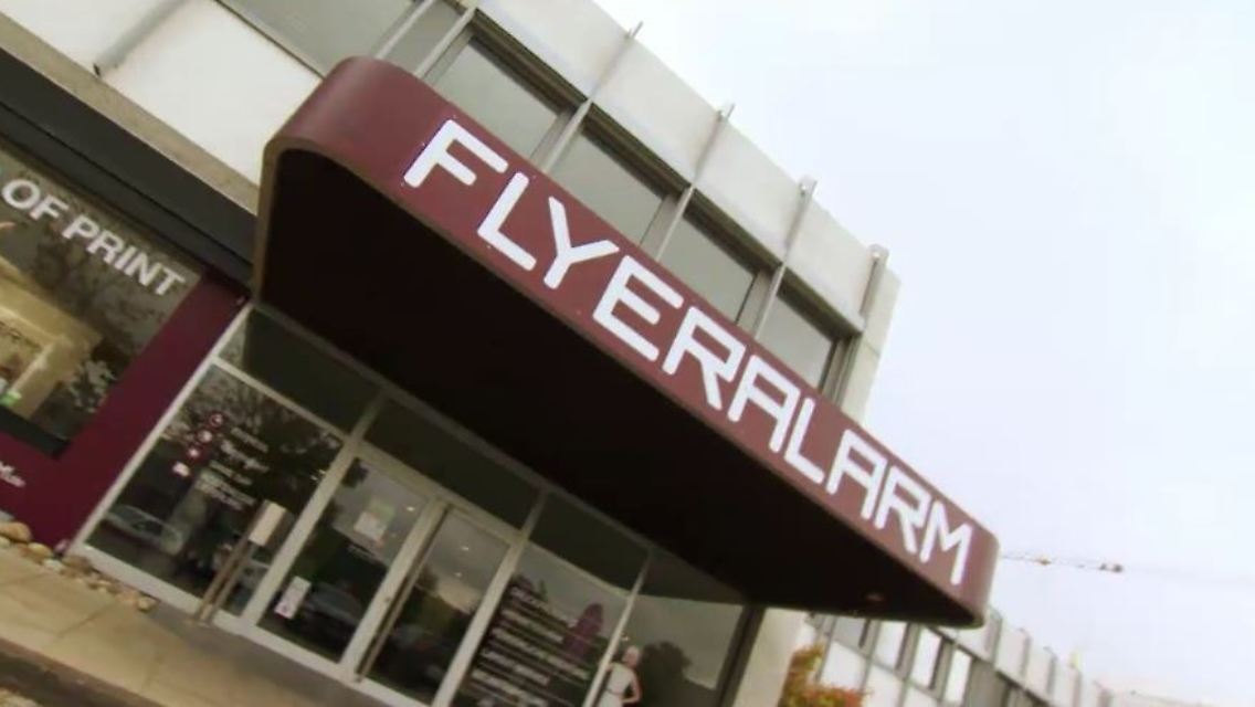 Flyeralarm.JPG