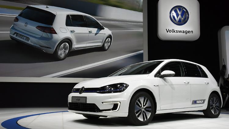 Optisch gibt es bei der Premiere des neuen E-Golf in Los Angeles keinen Aha-Effekt.