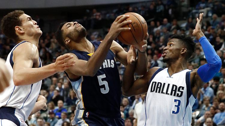 Die Mavs müssen sich den Grizzlies geschlagen geben.
