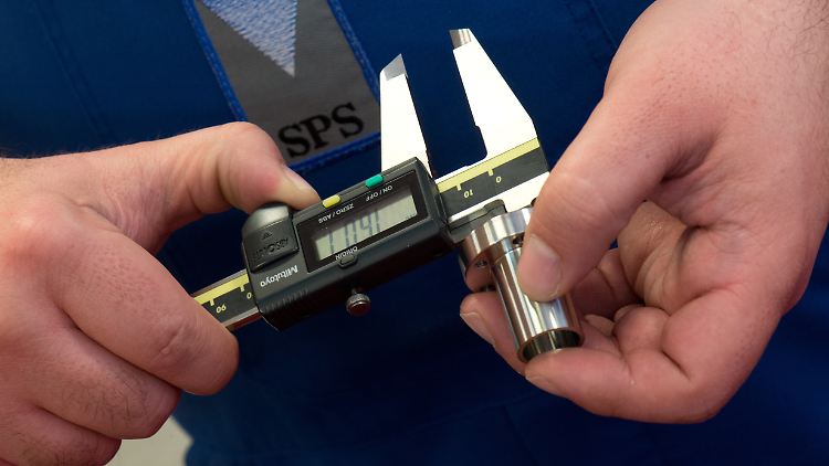 Hightech und Handwerk: Eine der größten Sorgen vieler Mittelständler ist der Fachkräftemangel.
