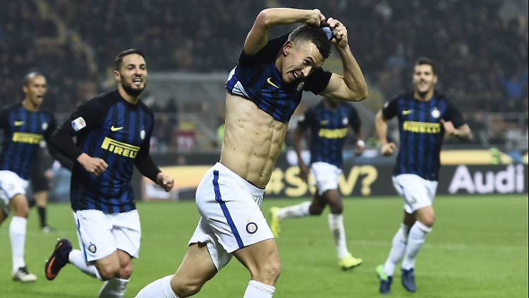 Ivan Perisic: Wer in der 92. Minute eines Derbys trifft, dem ist auch eine Gelbe Karte egal.