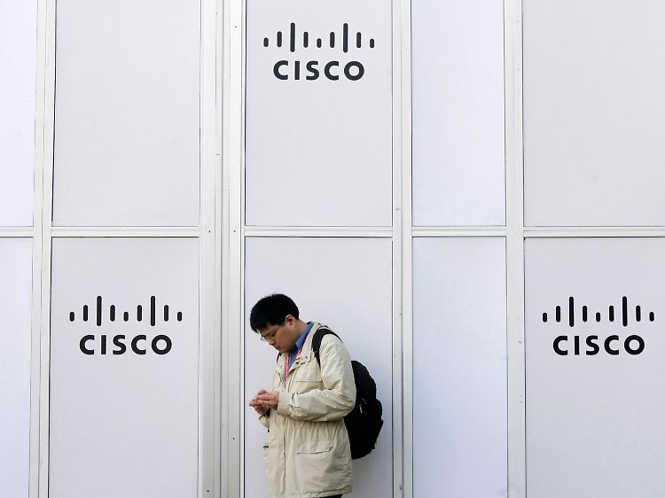 Der Technologiesektor leidet unter dem enttäuschenden Ausblick, den Cisco geliefert hat.