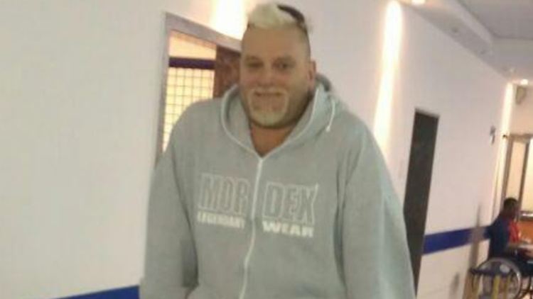 Musste wieder laufen lernen nach einer Bandscheiben-OP:Christian Esser. 