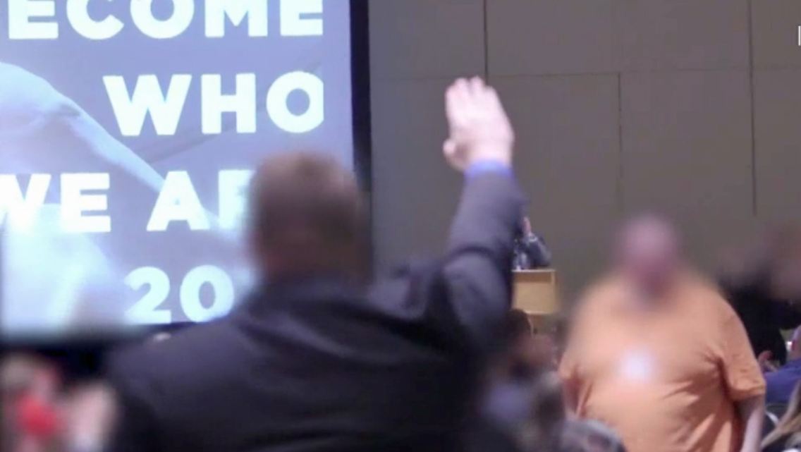 Heil-Trump.jpg