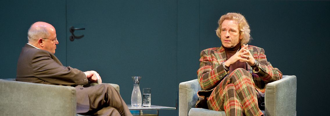 Bereits 2012 trafen sich Gysi und Gottschalk in der Gesprächsreihe "Gysi trifft Zeitgenossen" im Deutschen Theater in Berlin.