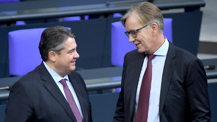 Verstehen sich gut: SPD-Chef Gabriel und Linken-Fraktionschef Bartsch.