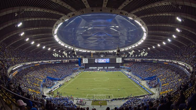61.004 Fans kamen zum Playoff-Spiel zwischen Montreal Impact und dem Toronto FC, das ist die zweithöchste Zuschauerzahl der MLS-Geschichte. Sie erlebten eine denkwürdige Episode.