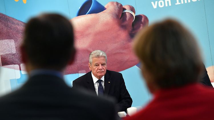 Gesundheitlich angeschlagen: Bundespräsident Joachim Gauck in Jena.