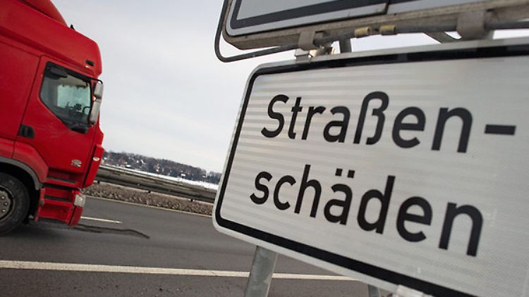 Die Bundesregierung will dafür sorgen, dass kräftig in Infrastruktur investiert wird.