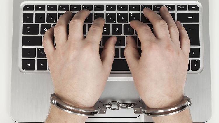 WLAN-Nutzer dürfen einer voreingestellter Verschlüsselung vertrauen - und müssen keine Strafe bei Missbrauch fürchten.