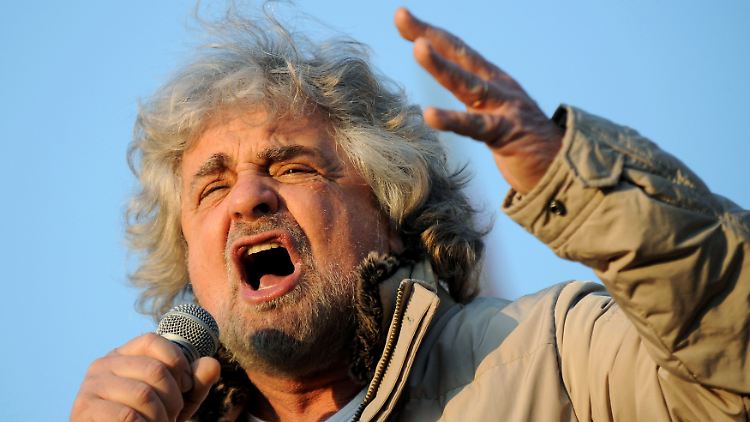 Beppe Grillo kämpft mit seiner 5-Sterne-Bewegung gegen die Verfassungsreform. Wenn diese scheitert, könnte Grillos Partei den Regierungschef stellen.