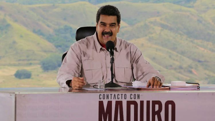 Nicolás Maduro: Zum fünften Mal innerhalb eines Jahres den Mindestlohn erhöht.