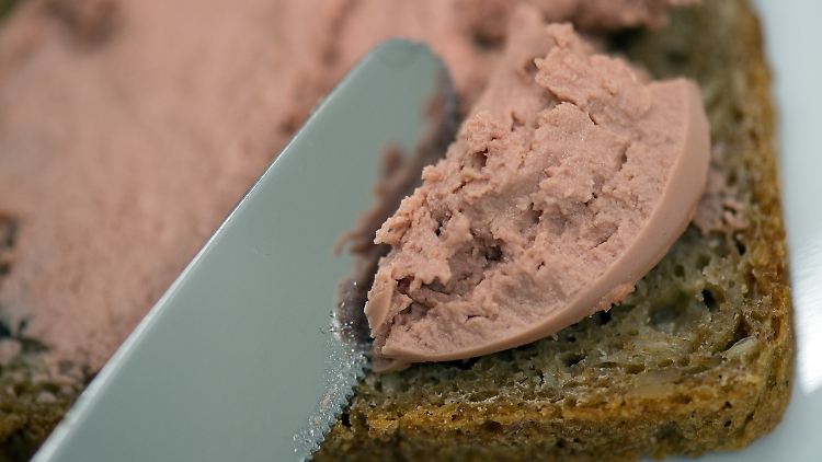 In einer Charge der Rügenwalder Teewurst wurden Salmonellen gefunden.
