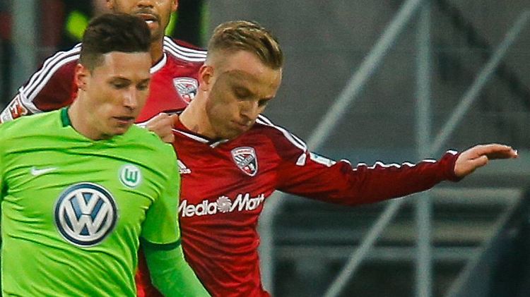Julian Draxler ist ziemlich bedient von sich und den Wolfsburgern.