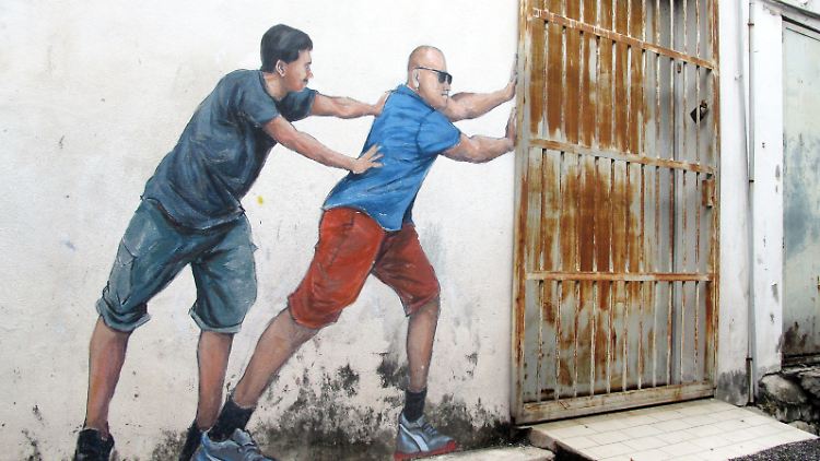 Manche Graffiti dürfen bleiben, andere werden von den Behörden entfernt.