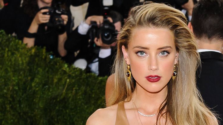 Sie erneuert ihre Vorwürfe gegen Johnny Depp - doch nicht alle glauben ihr: Amber Heard.